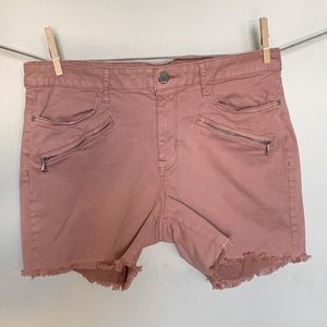 a.n.a. Stretch short